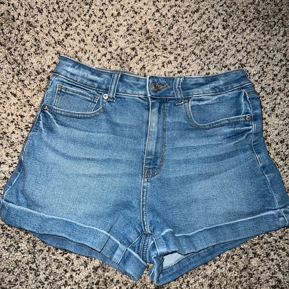 American Eagle mom shorts